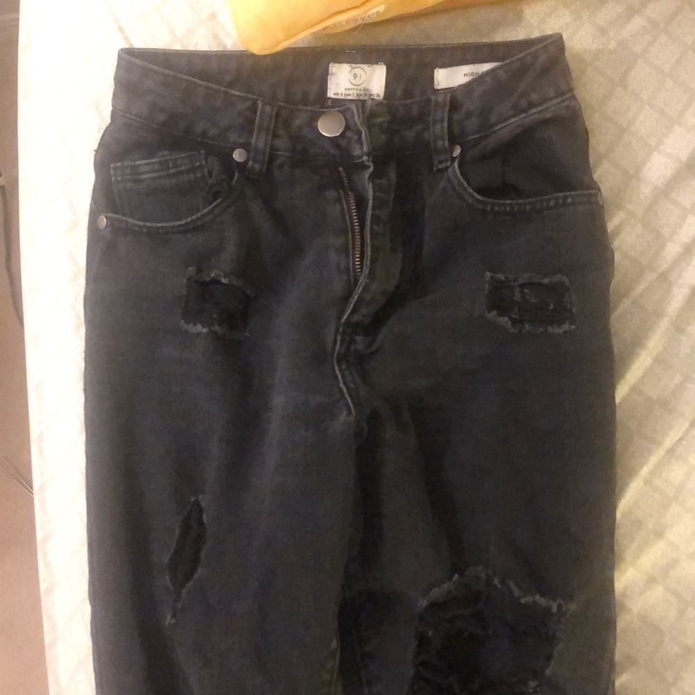 COTTON ON JEANS! SUPER CUTE!
